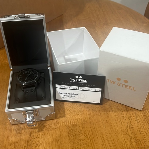 TW Steel Oversized 50mm Canteen Quartz Black PVD Men's Watch TW822R Not U-Boat - Picture 1 of 15